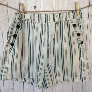 Womens shorts, size large, brand CISONO